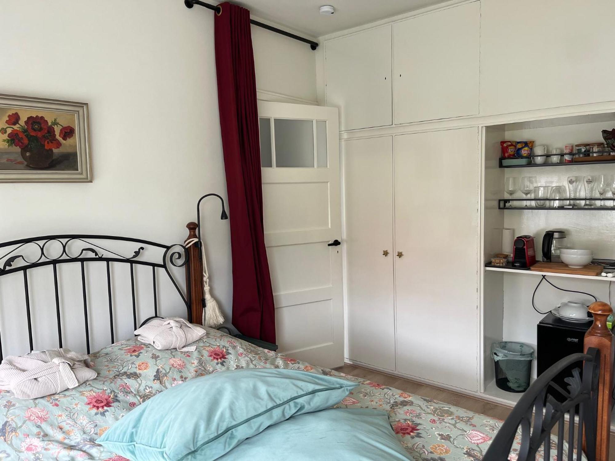 Bebabops Homestay Utrecht Extérieur photo